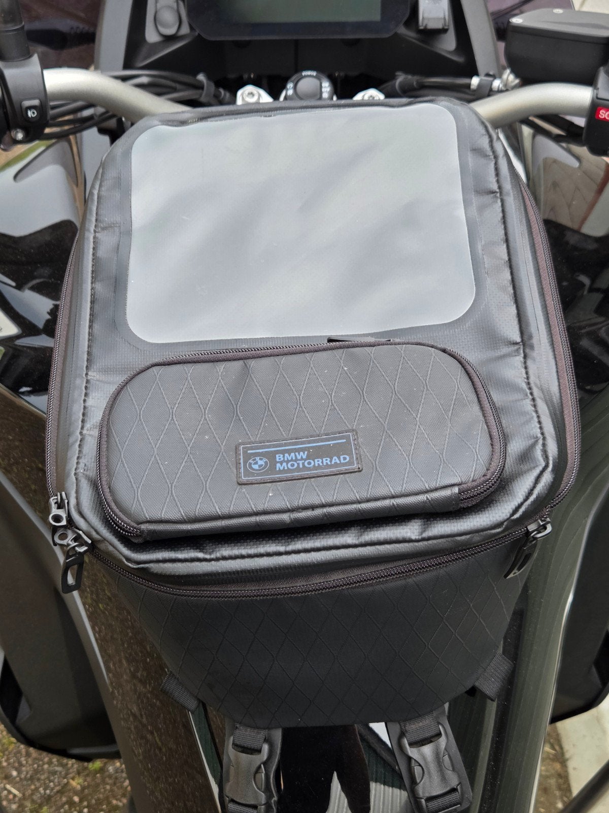BMW Tankrugzak / tanktas  ( np 258 euro ) div modellen, Motoren, Onderdelen | BMW, Ophalen of Verzenden, Bmw, Volgas@mototoko.nl