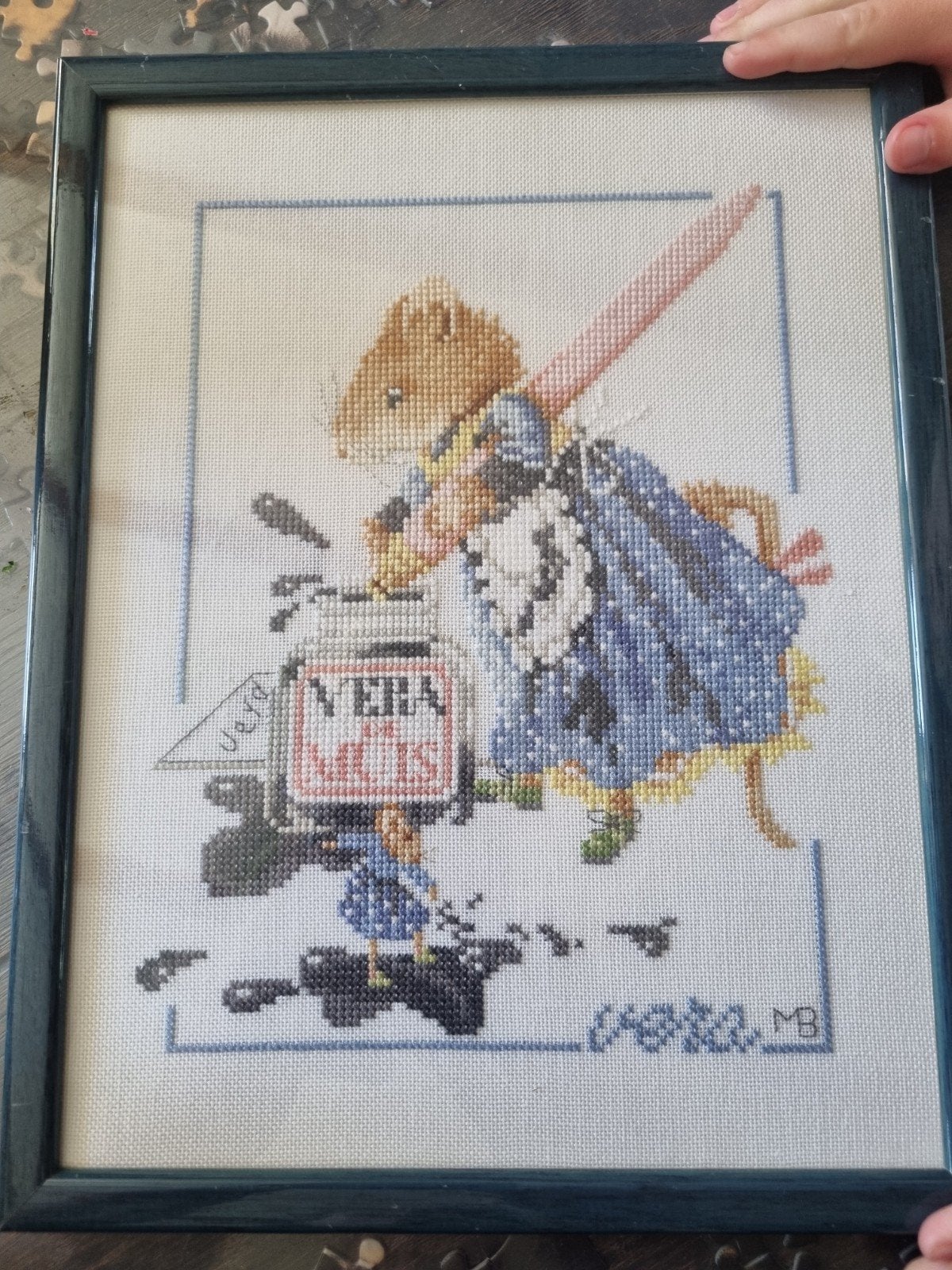 Vera de Muis -  ingelijst borduurwerk 20x30 cm met glas, Gebruikt, Met afbeelding, Hout, Ingelijst werk