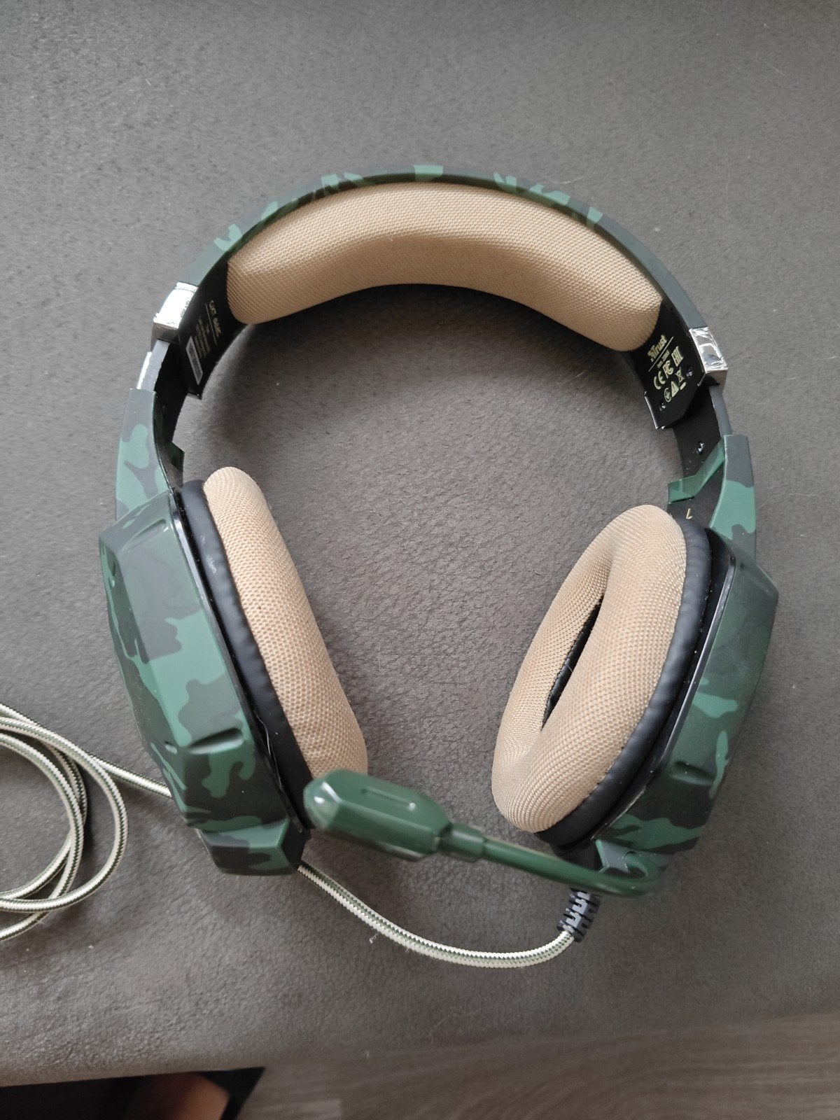 Trust GXT 322 headset aux, Spelcomputers en Games, Ophalen of Verzenden, Gebruikt, Microfoon, Xbox Series S