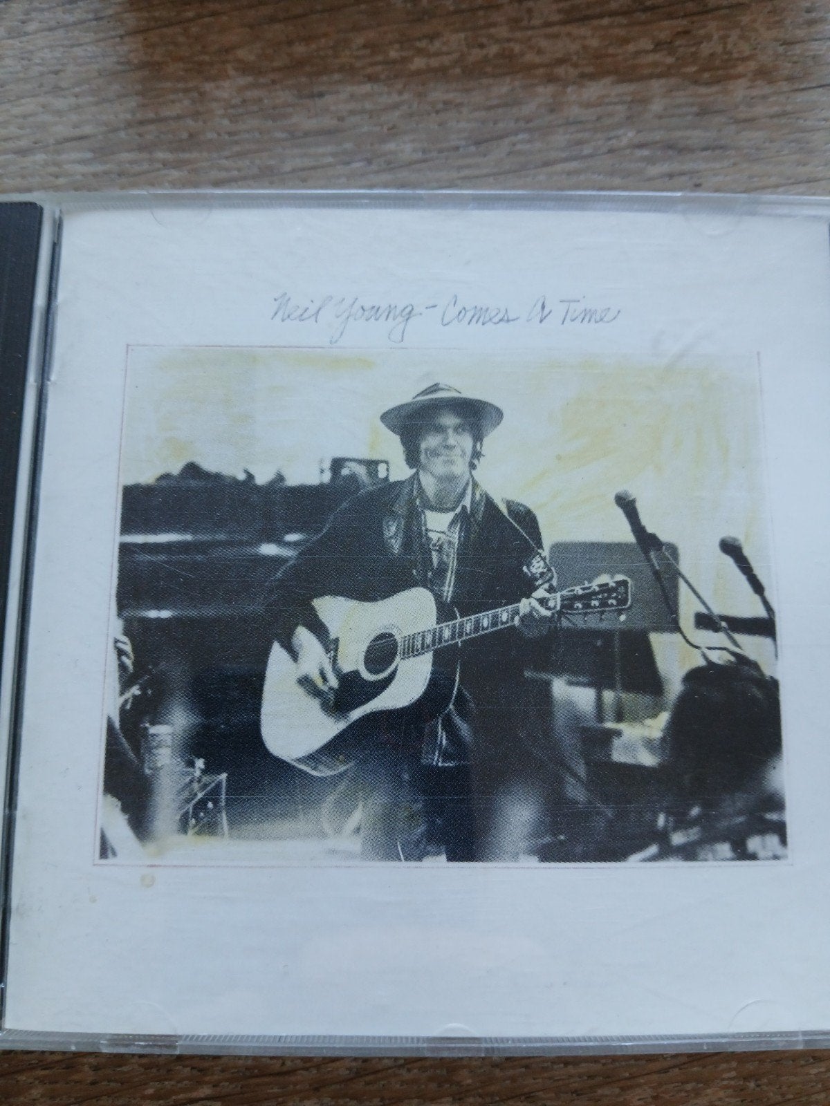CD Neil Young - Comes a Time, Ophalen of Verzenden, Zo goed als nieuw, Poprock