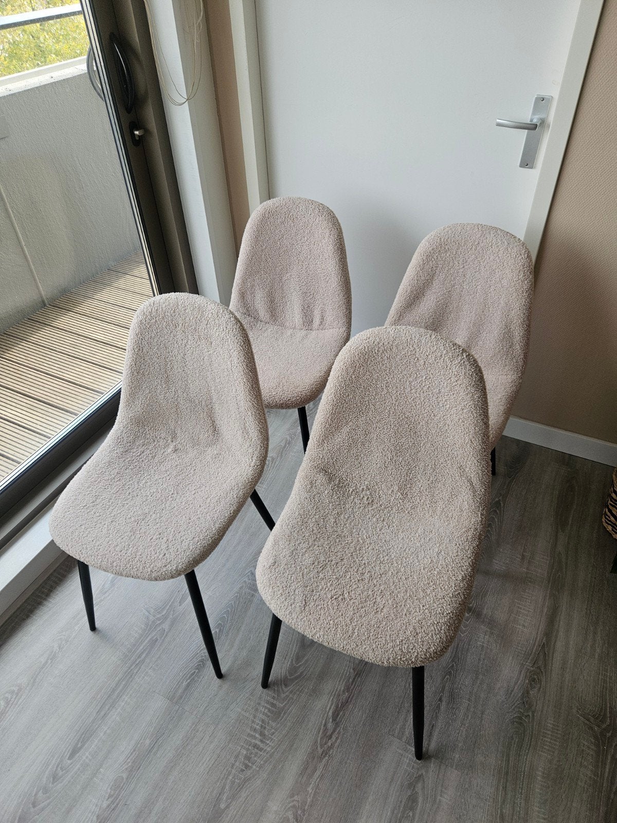 4 Marije taupe stoelen van Karwei met bouclé stof, Ophalen, Gebruikt, Overige kleuren, Vier
