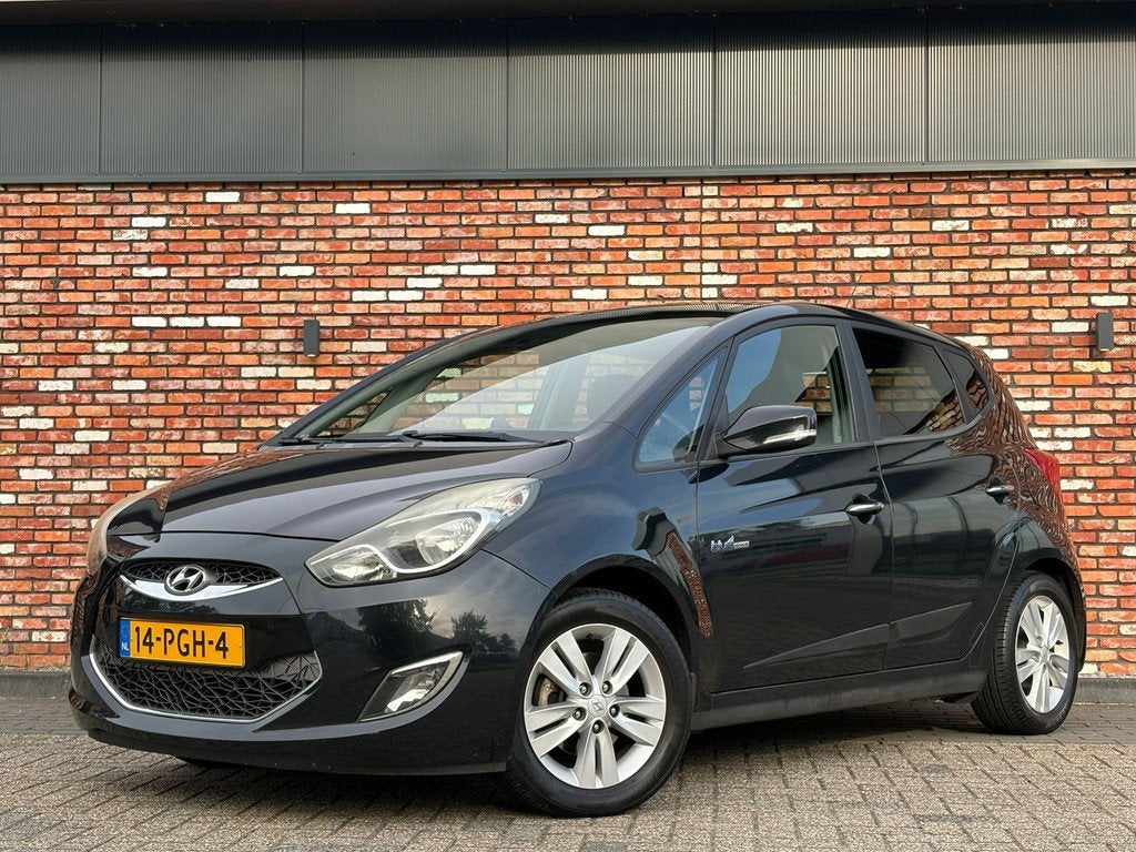Hyundai Ix20 1.6i i-Catcher Pano Trekhaak Nav/Cruise Clima L, Auto's, Hyundai, Voorwielaandrijving, Euro 5, 125 pk, Gebruikt