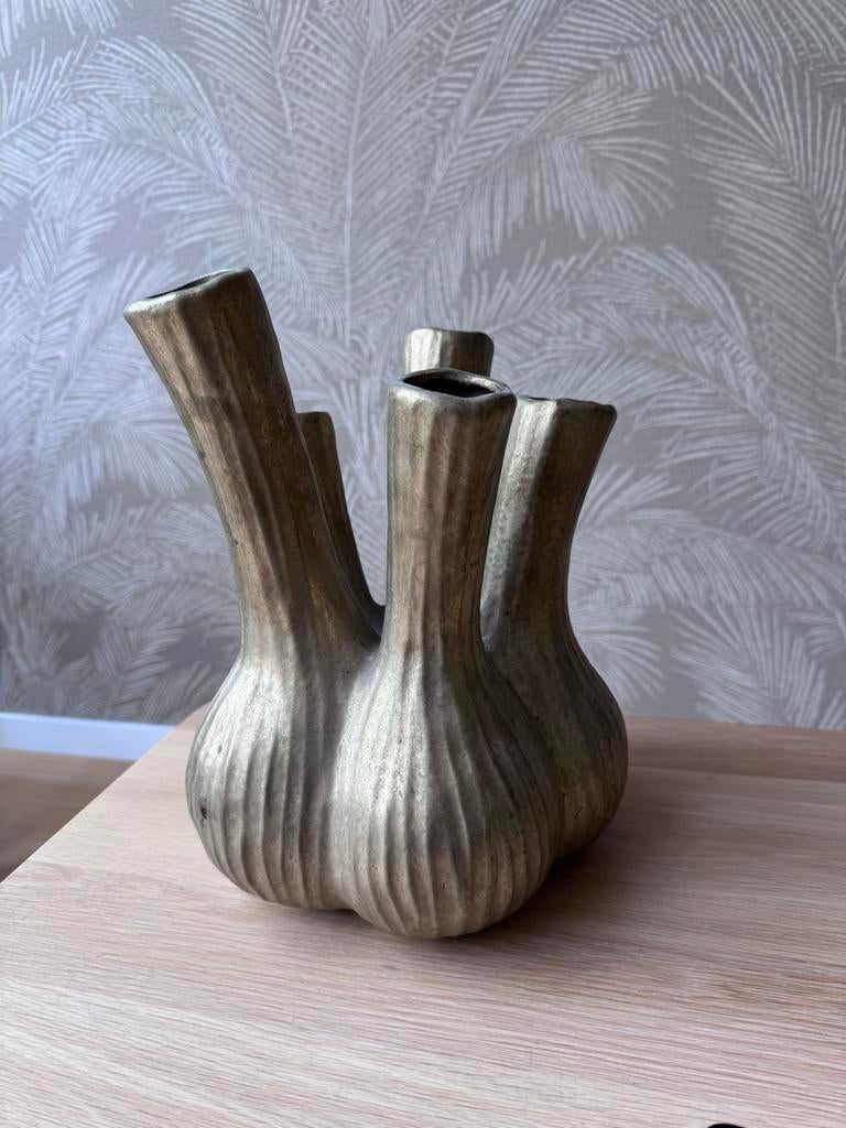 Daan Kromhout Tulpenvaas, goud, 36 x 25 cm, Ophalen