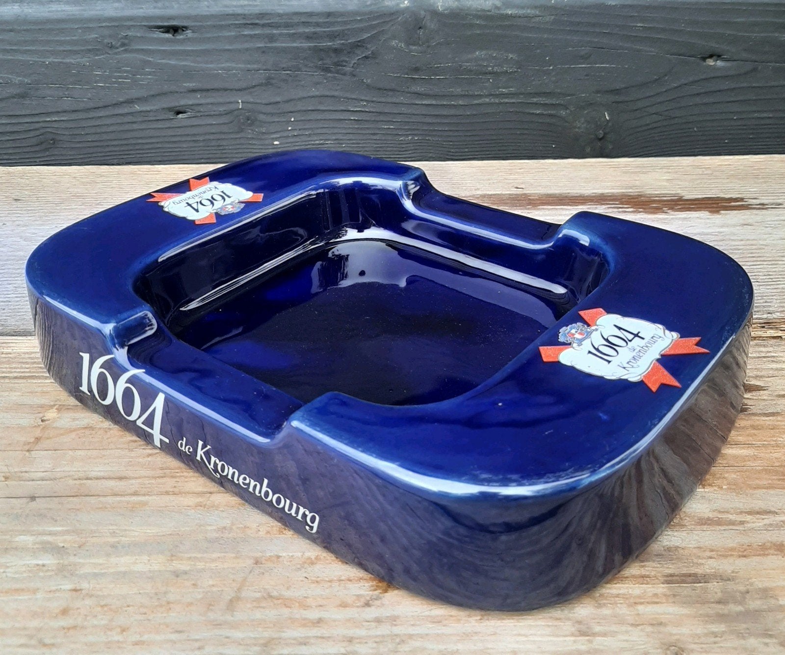 Kronenbourg 1664 - Vintage Café Asbak - (Bier), Verzamelen, Ophalen of Verzenden, Zo goed als nieuw, Asbak
