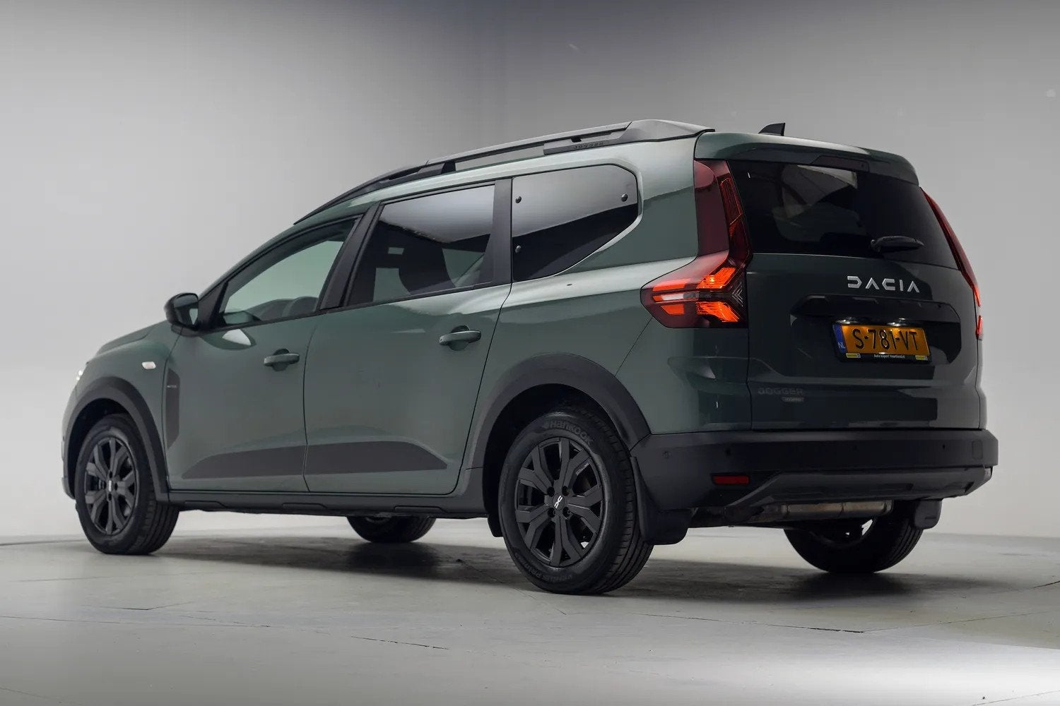 Dacia Jogger 1.6 Hybrid 140 Extreme 7p Aut.[Clima /ECC Apple, Auto's, Dacia, 730 kg, Gebruikt, 750 kg, 4 cilinders