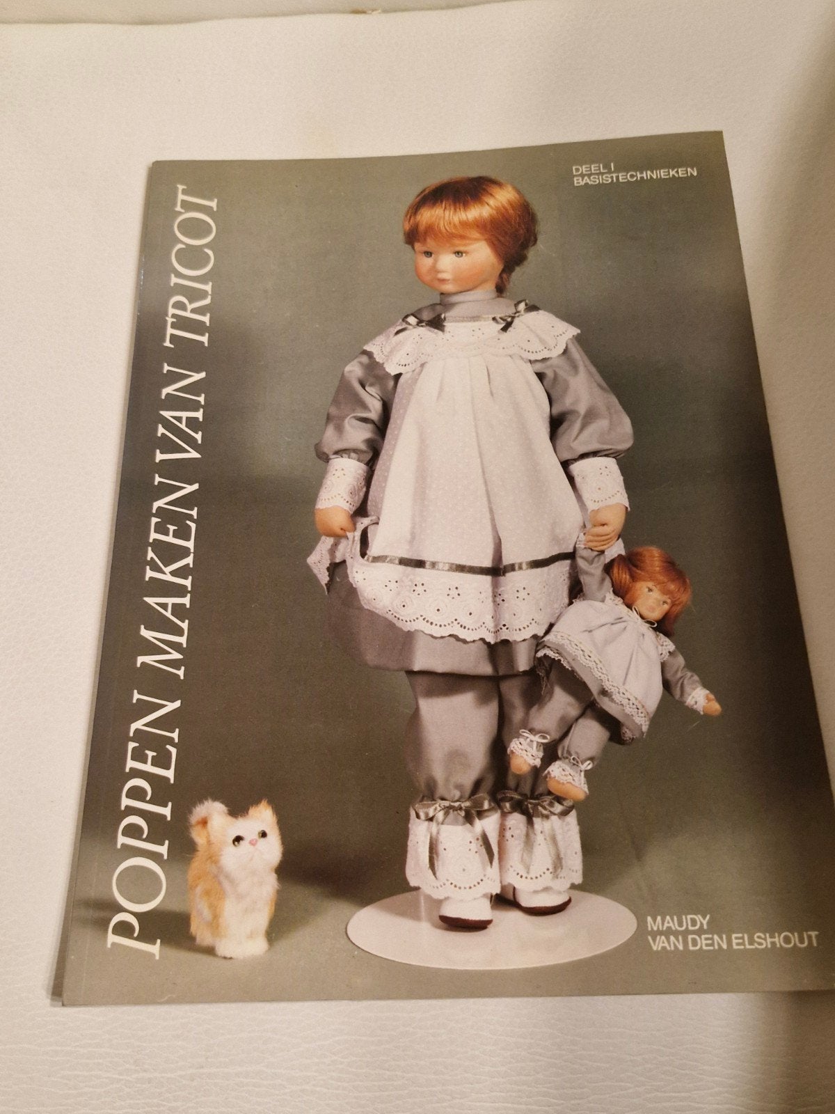 Poppen maken van tricot - deel I basistechnieken, Ophalen of Verzenden