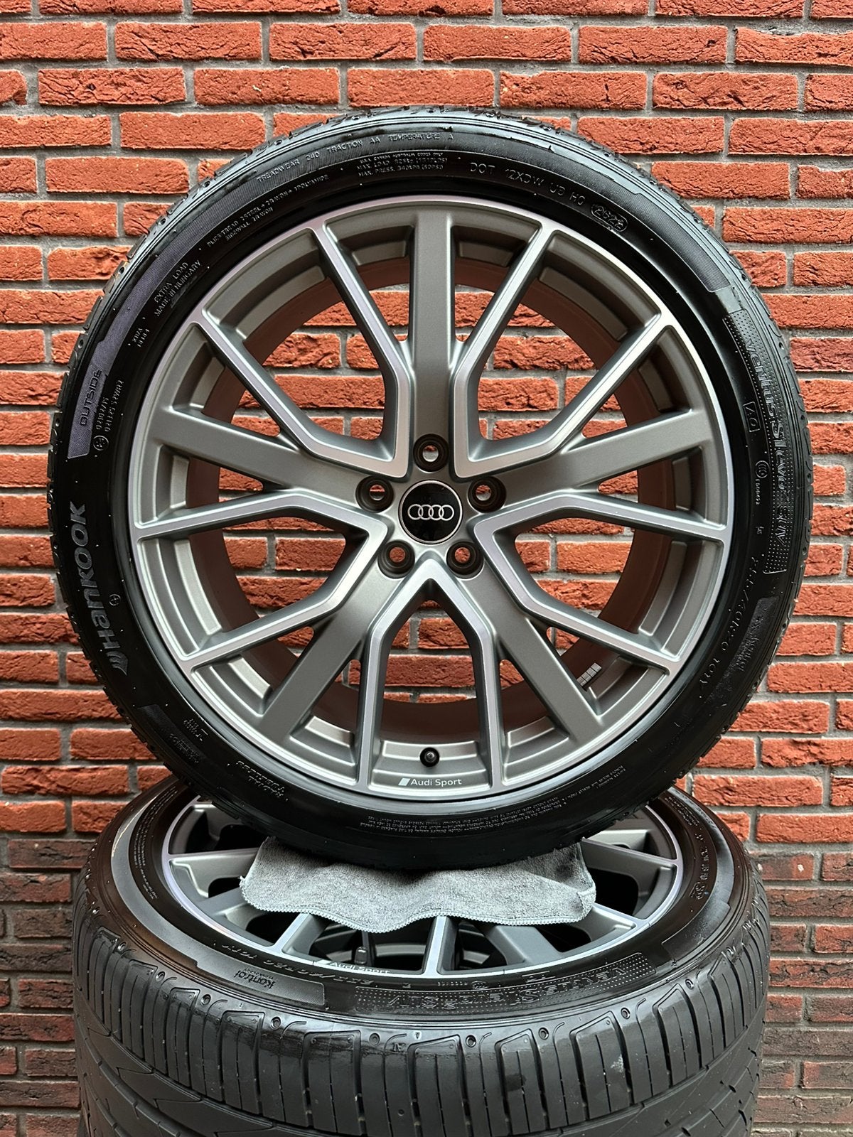 Originele Audi Q3 SQ3 RSQ3 velgen, zonder schade, Auto-onderdelen, Banden en Velgen, Ophalen, 255 mm, Banden en Velgen, Personenwagen