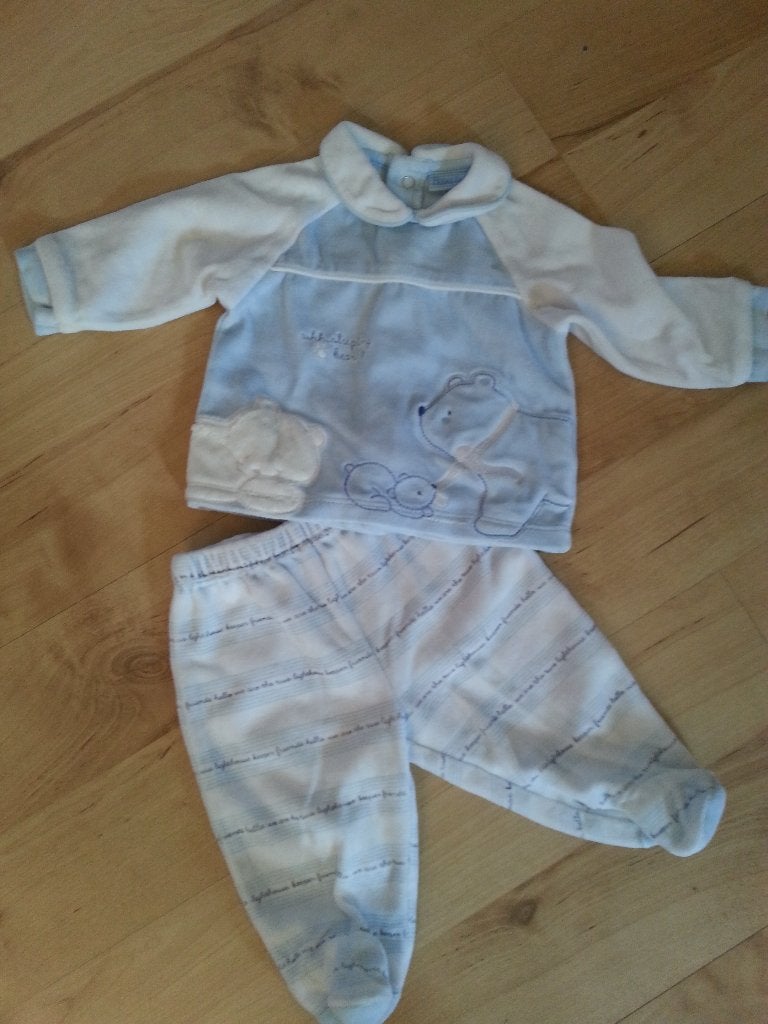 Baby setje, broekje en shirtje, Kinderen en Baby's, Babykleding | Maat 56, Ophalen, Zo goed als nieuw, Jongetje, Setje