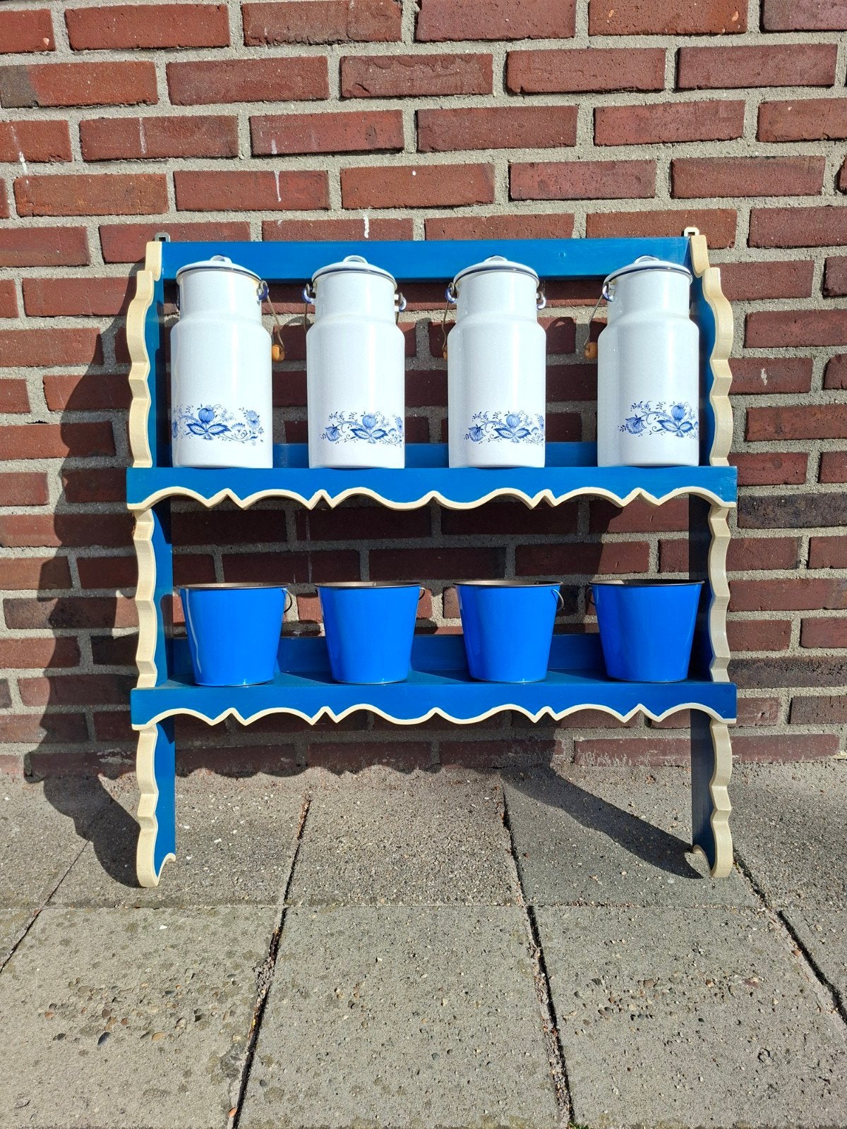 Staphorster melkbusrek, Ophalen