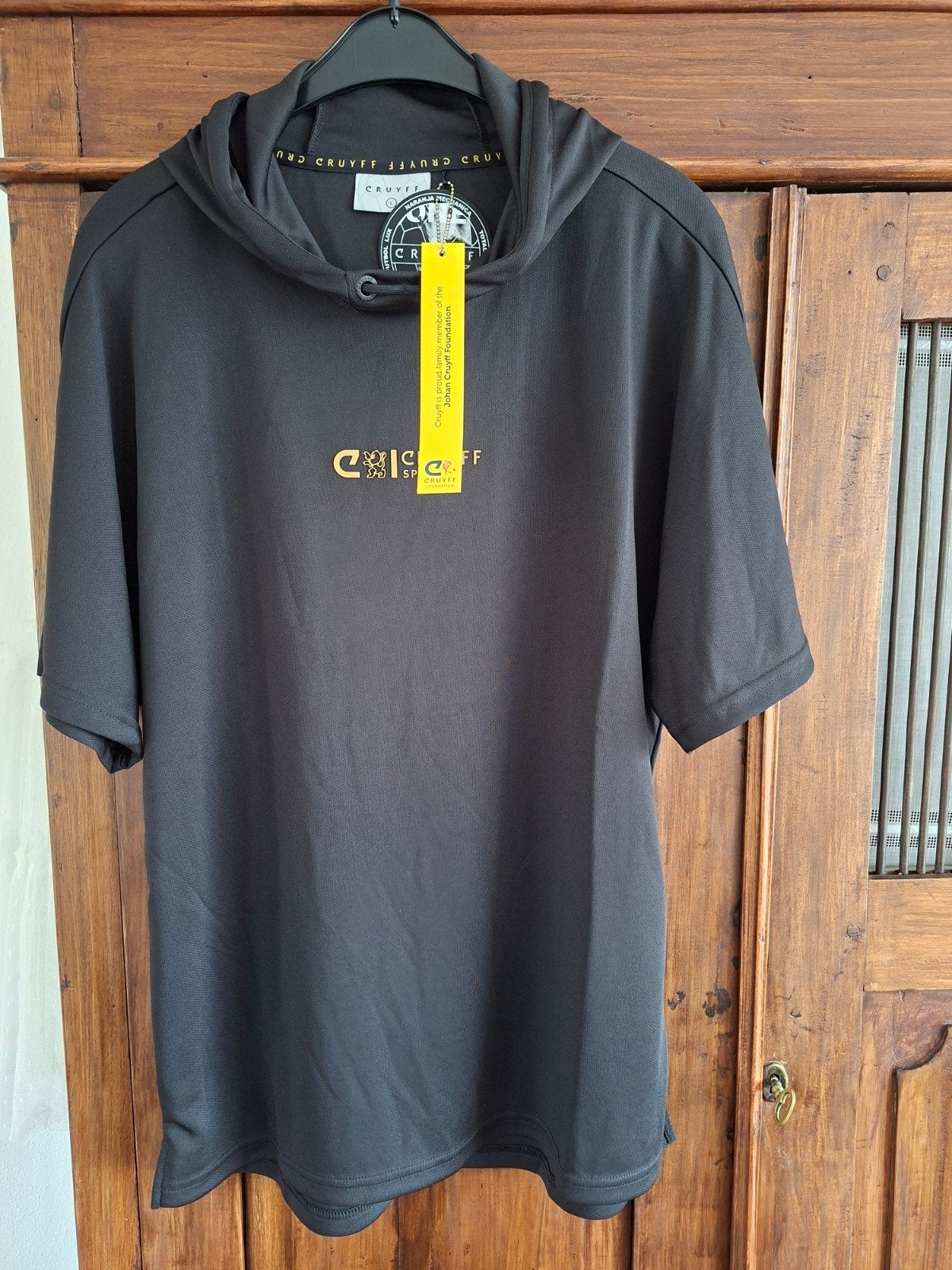 Origineel Cruyff Foundation Shirt met Muts - Maat L, Maat 52/54 (L), Zwart, Ophalen of Verzenden, Cruyff Foundation