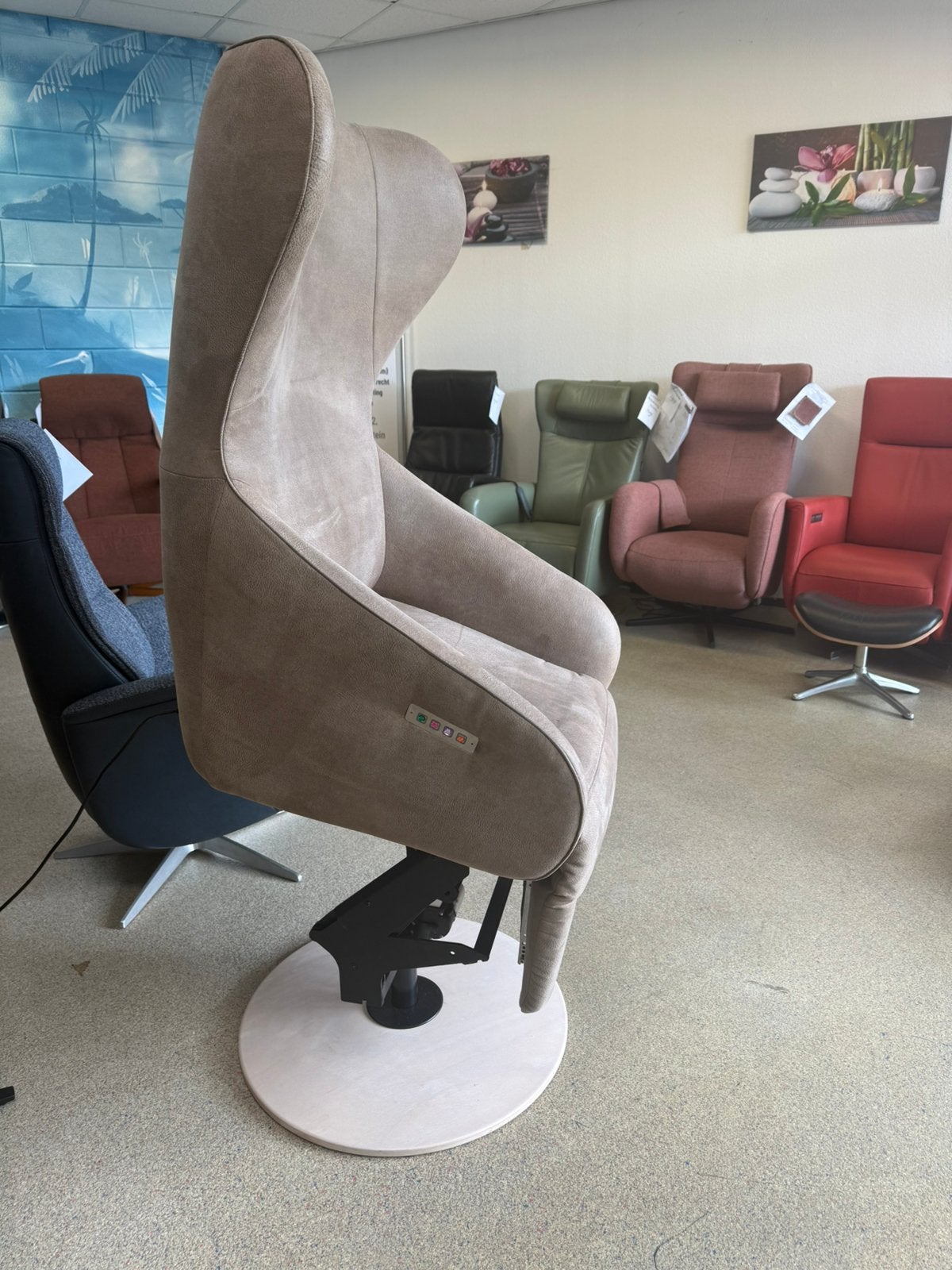 XL prominent sta op stoel relax fauteuil gratis bezorging, Ophalen of Verzenden, Zo goed als nieuw, Outlet IJsselstein alleen Top merken