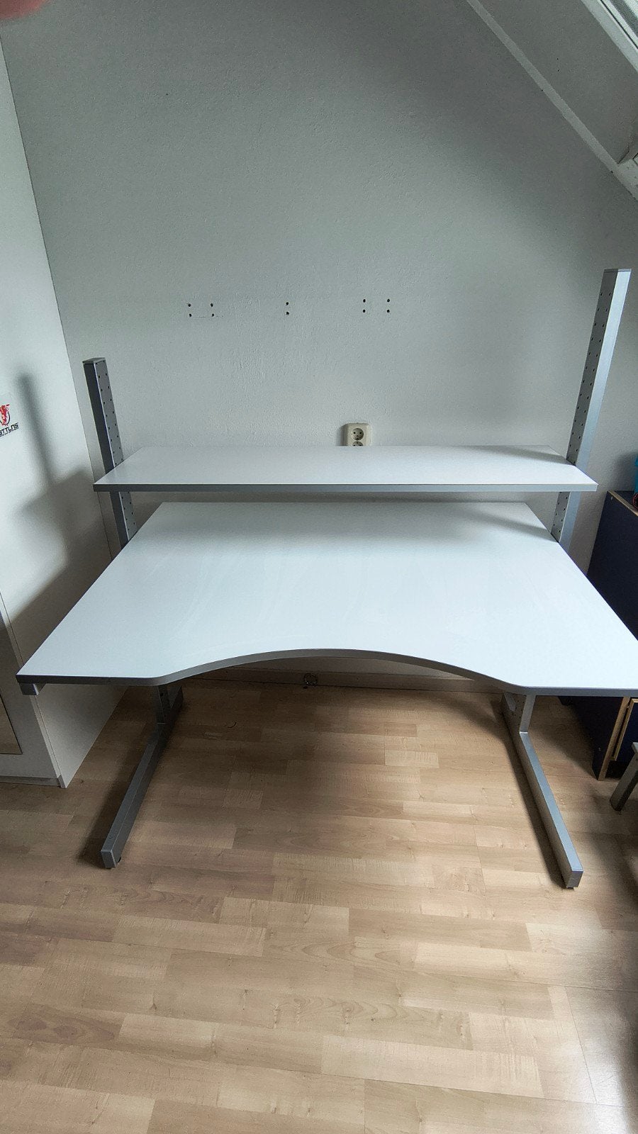 IKEA Bureau met Legplank - In Hoogte Verstelbaar, Ophalen, Gebruikt, In hoogte verstelbaar, IKEA