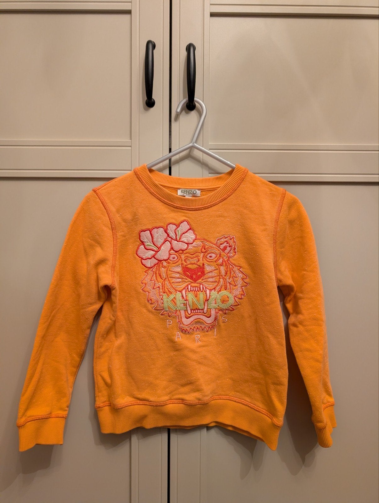Kenzo Paris sweater trui - Zo goed als nieuw - Maat 128, Kinderen en Baby's, Kenzo, Meisje, Trui of Vest, Ophalen of Verzenden