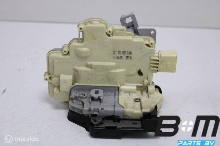 Portierslot rechts voor VW Passat B6 Variant 3C1837016A, Gebruikt