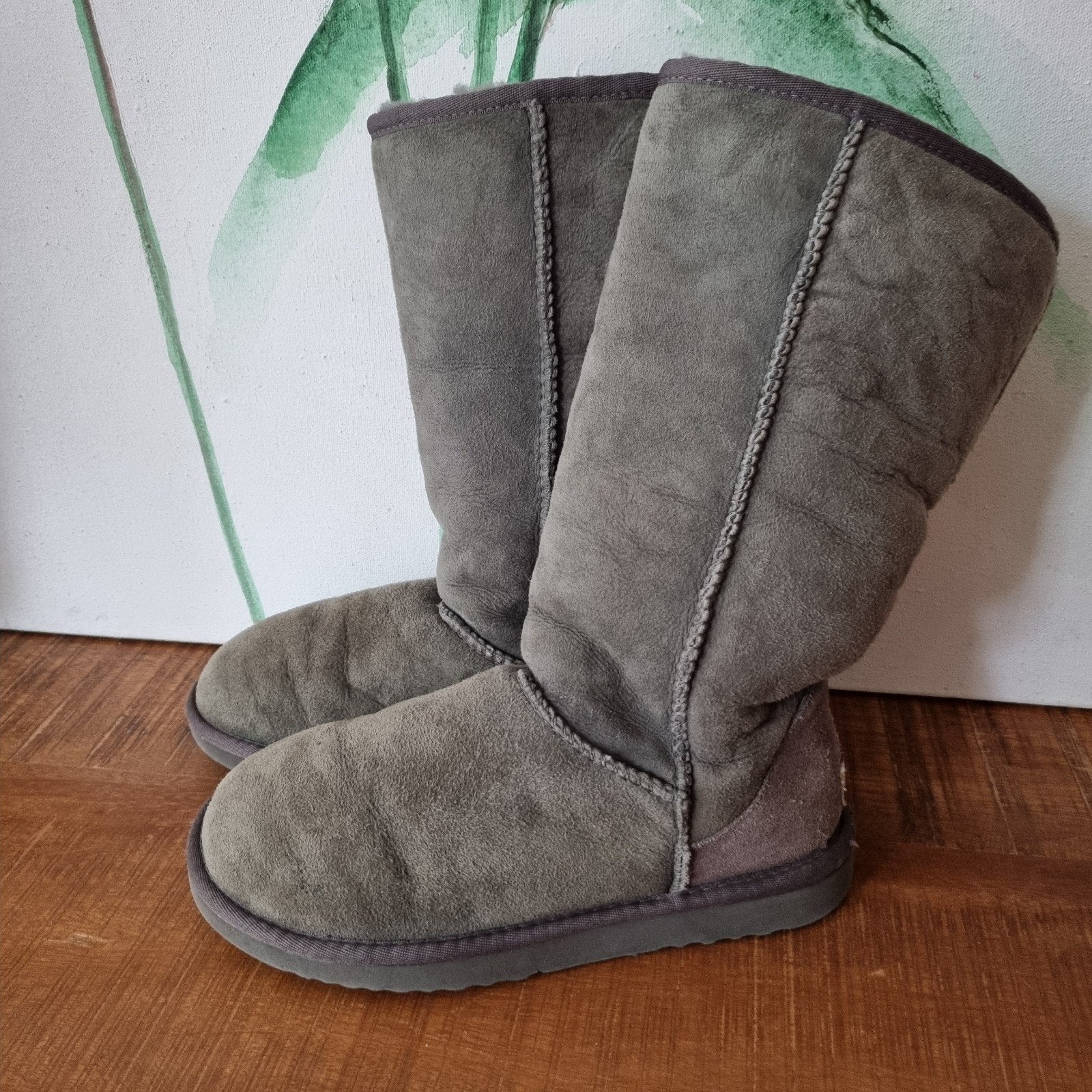 *SCHOON* W7 maat 38 originele vintage UGG Classic Tall 5815, Kleding | Dames, Hoge laarzen, UGG, Ophalen of Verzenden, Grijs