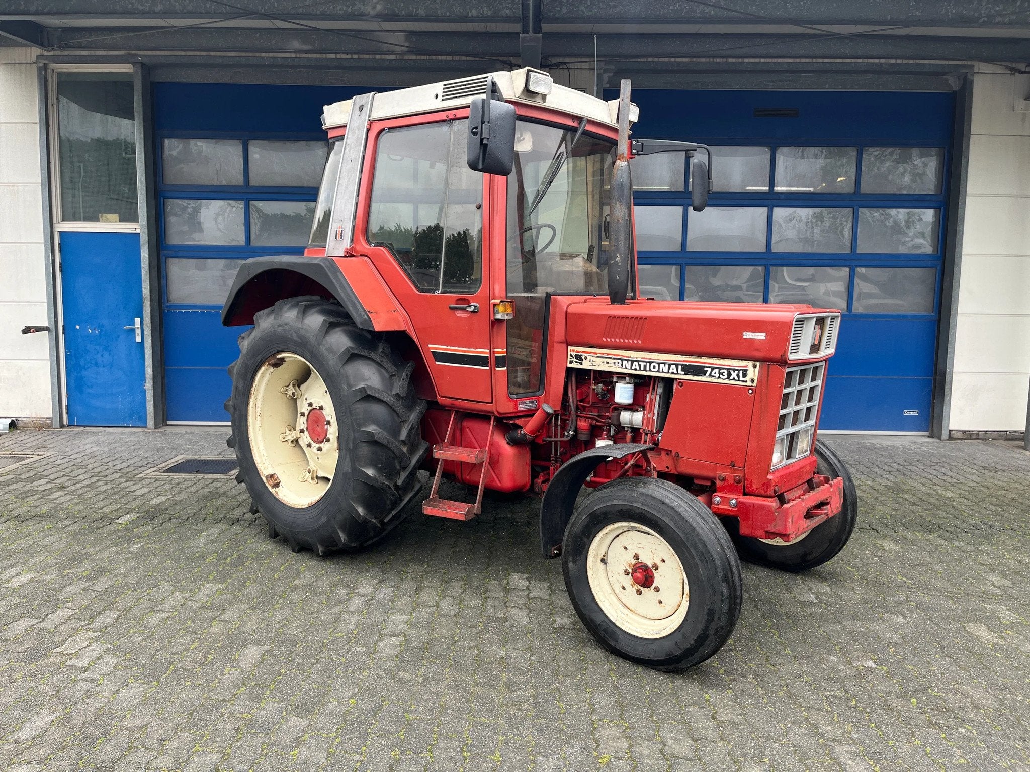 International 743XL (bj 1982), Zakelijke goederen, Agrarisch | Tractoren, Overige merken, Gebruikt, NL, Case IH
