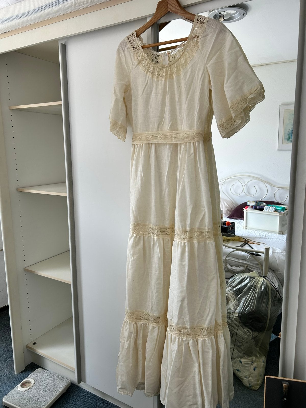 Vintage Trouwjurk uit de jaren '80 - Romantisch & Uniek, Ophalen of Verzenden, Gedragen, Beige, Trouwjurk