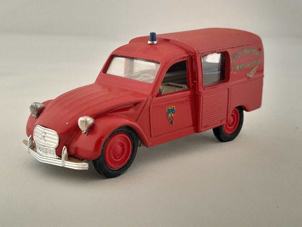 Citroën 2CV bestel Pompiers; 1:43 van Eligor, Ophalen of Verzenden, Zo goed als nieuw, Auto, Overige merken