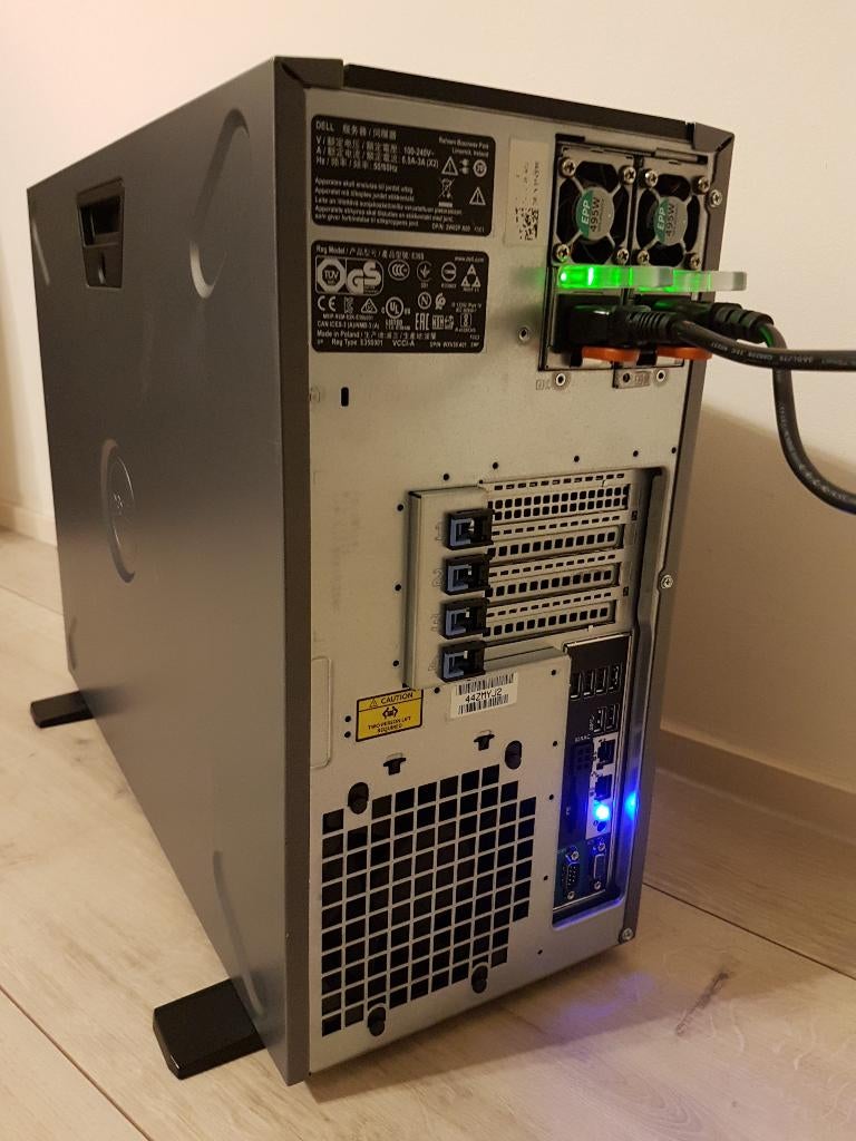 Dell Poweredge T330, Ophalen of Verzenden, Zo goed als nieuw