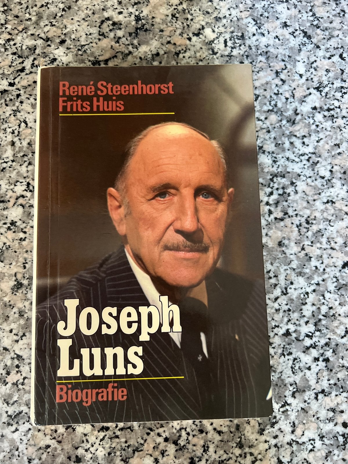 Joseph Luns Biografie - René Steenhorst & Frits Huis, Ophalen of Verzenden, Gelezen, Politiek