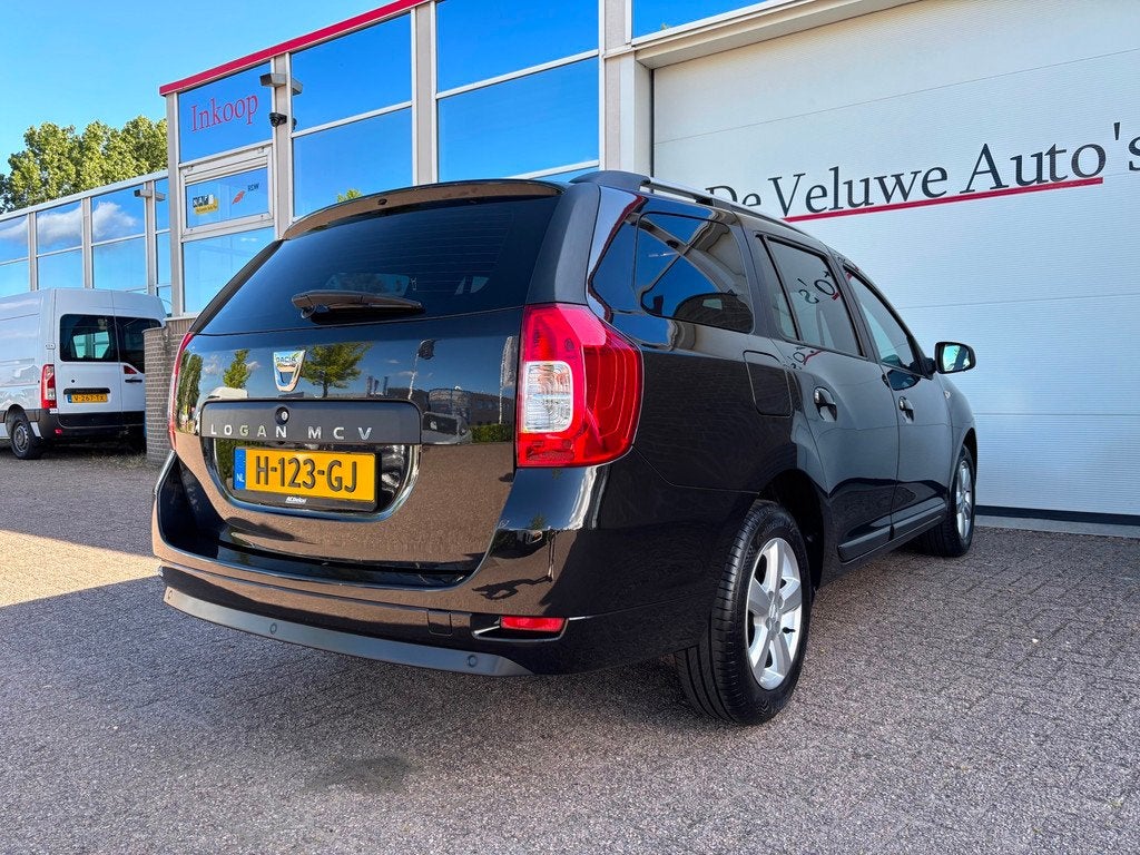 Dacia Logan MCV 0.9 TCe Laureate|Camera|Navi|Carplay|Cruise, Auto's, Dacia, Voorwielaandrijving, 898 cc, Euro 6, Origineel Nederlands