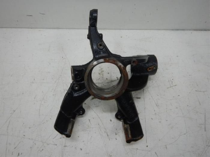 VW Polo 2G Fusee Rechts-Voor (2Q0407256AD), Ophalen of Verzenden, Gebruikt
