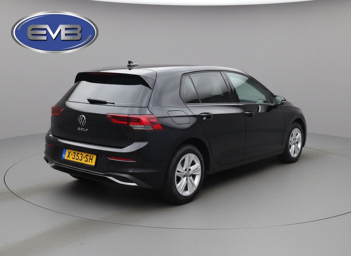Volkswagen Golf 1.0 eTSI AUTOMAAT Life, achteruitrijcamera,, Gebruikt, Euro 6, Origineel Nederlands, Bedrijf