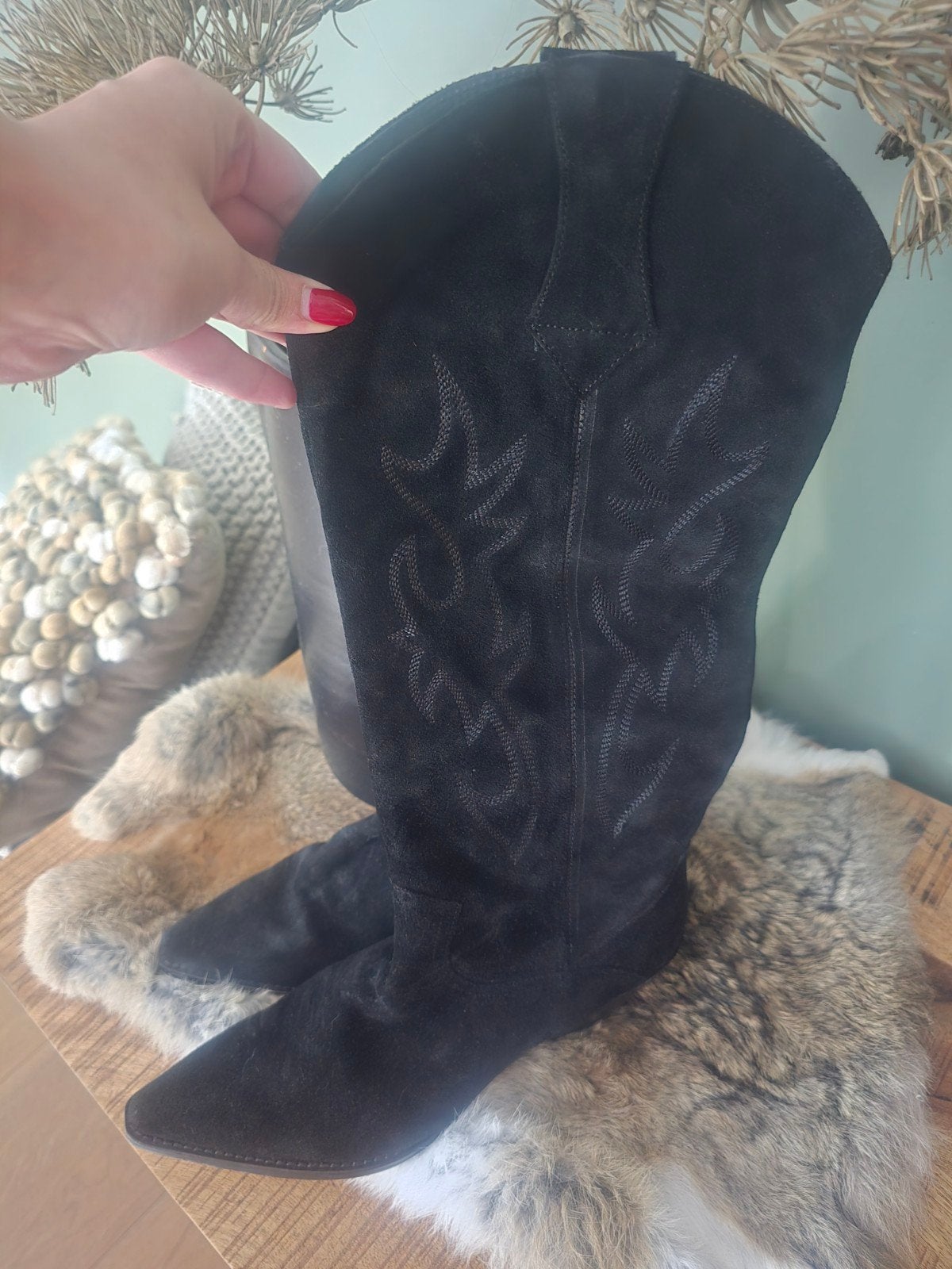 Zwarte suedine cowboy laarzen - Zara, Lage of Enkellaarzen, Ophalen of Verzenden, Gedragen, Zara