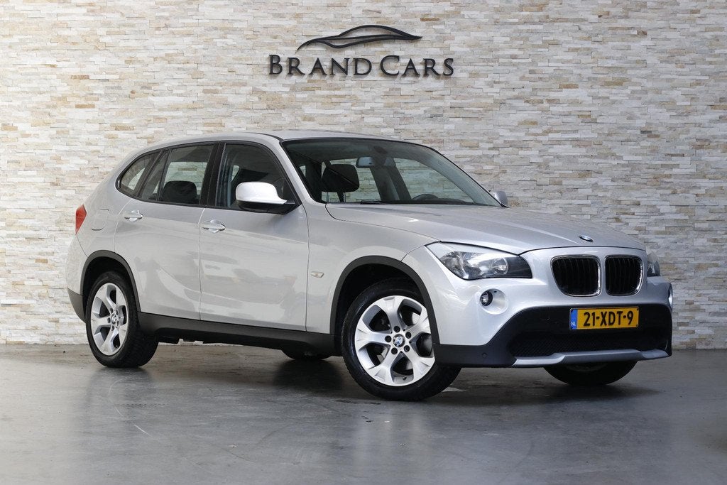 BMW X1 sDrive20i Business | NAP | NL auto, Auto's, BMW, Euro 5, Automatische klimaatregeling, 4 cilinders, 184 pk