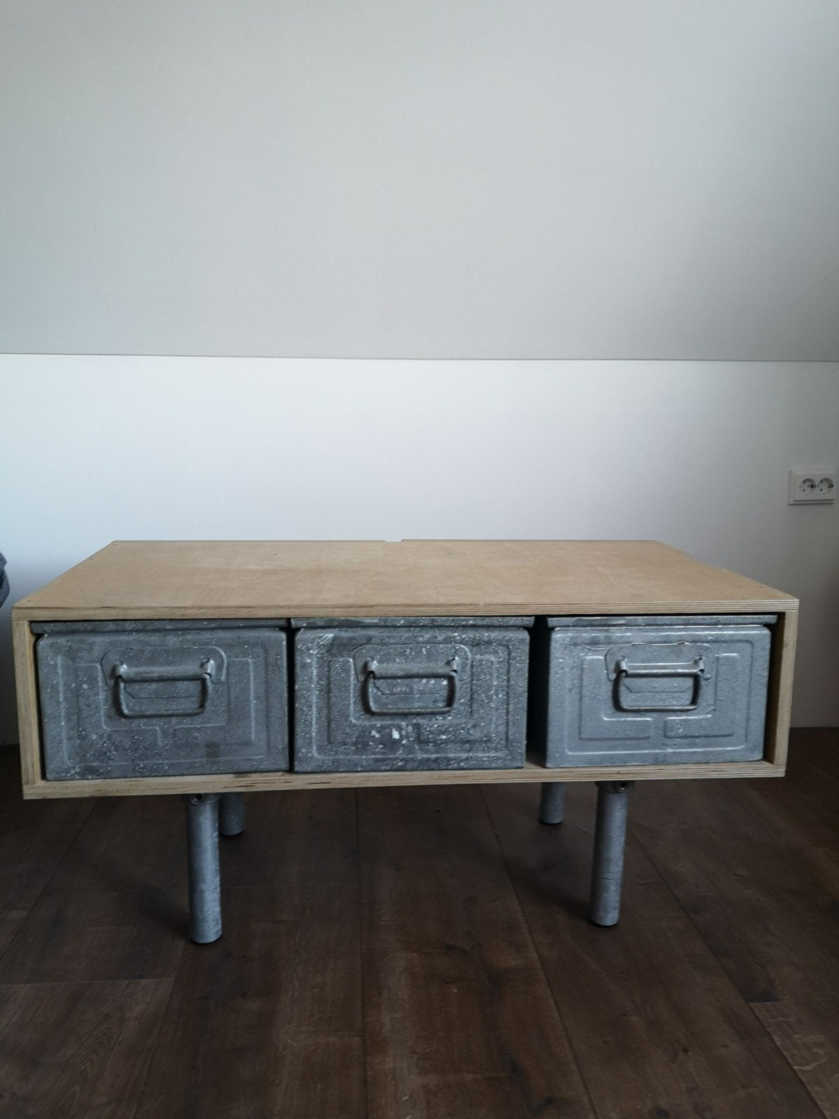 Zelfbouw TV kastje met kabeldoorvoer  99x52x51cm, Ophalen, 50 tot 100 cm, Minder dan 100 cm, Overige houtsoorten