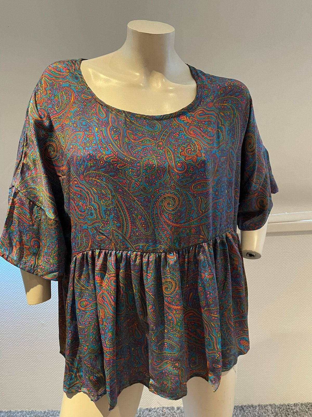 Black colour blouse maat l/xl, Meerkleurig, Maat 42/44 (L), Ophalen of Verzenden, Zo goed als nieuw