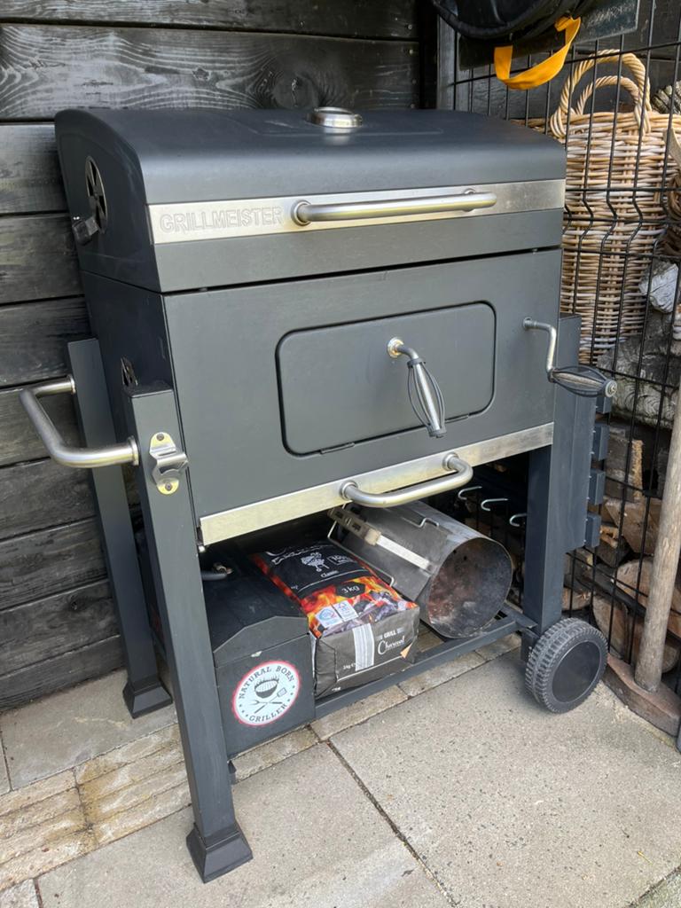 Nette barbecue BBQ Grillmeister, Ophalen, Zo goed als nieuw