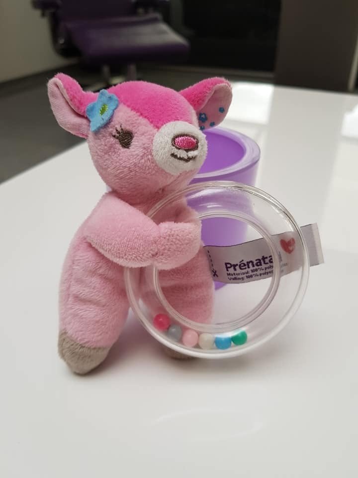 Nieuwe Bambi bijtring Prenatal - Roze hertje met rammelaar, Kinderen en Baby's, Speelgoed | Babyspeelgoed, Ophalen of Verzenden
