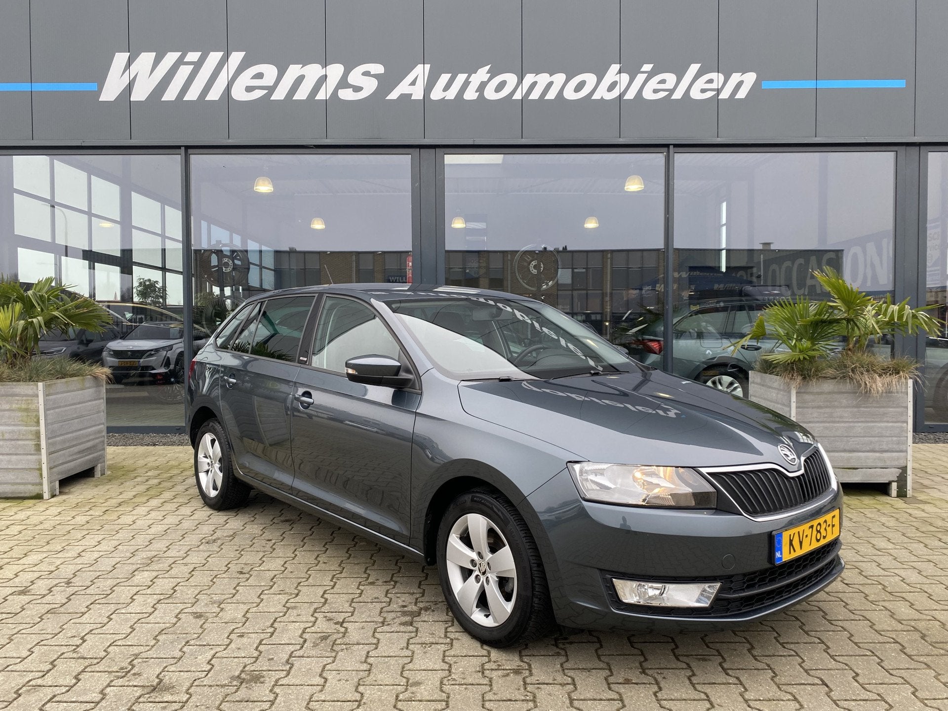 Skoda Rapid Spaceback 1.2 TSI Greentech JOY Trekhaak, Cruise, Navigatiesysteem, Gebruikt, 4 cilinders, Met garantie (alle)
