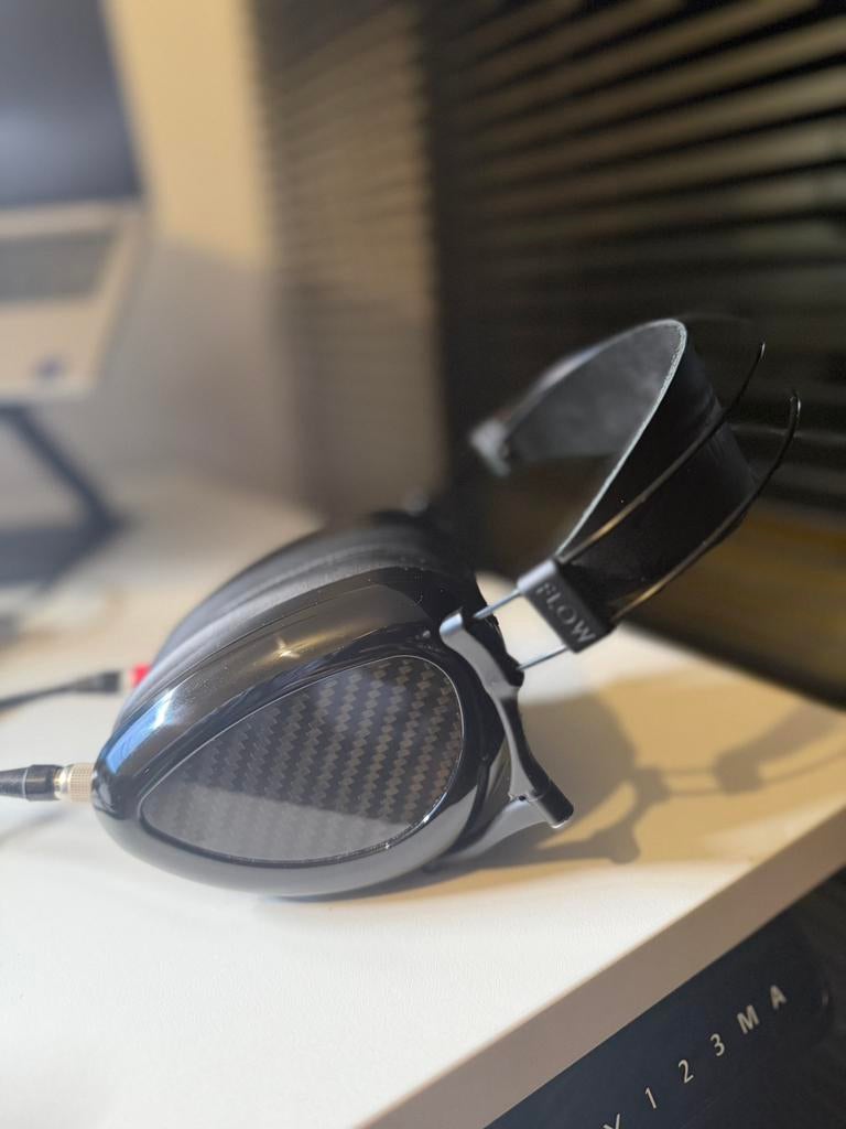 Dan Clark Audio Aeon 2 Noire closed back