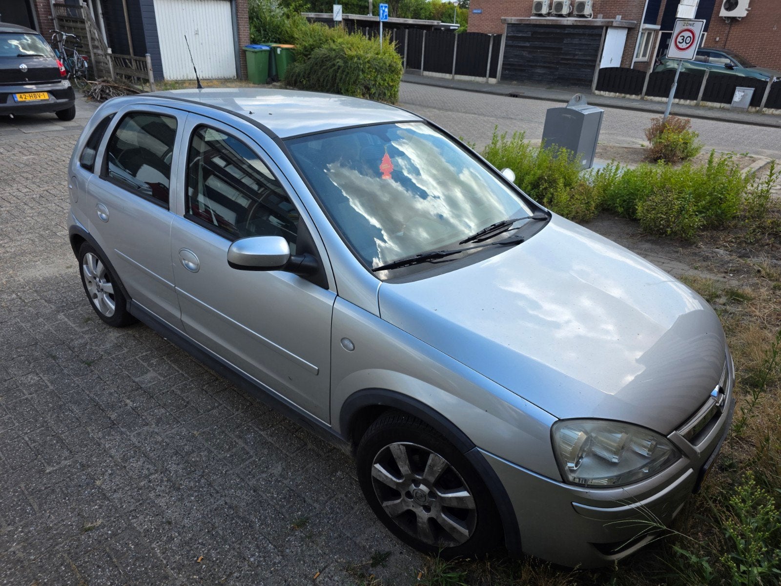 Opel Corsa 1.2 16V Twinport 5D 2006 Grijs, Auto's, Opel, Voorwielaandrijving, 450 kg, 31 €/maand, 4 cilinders