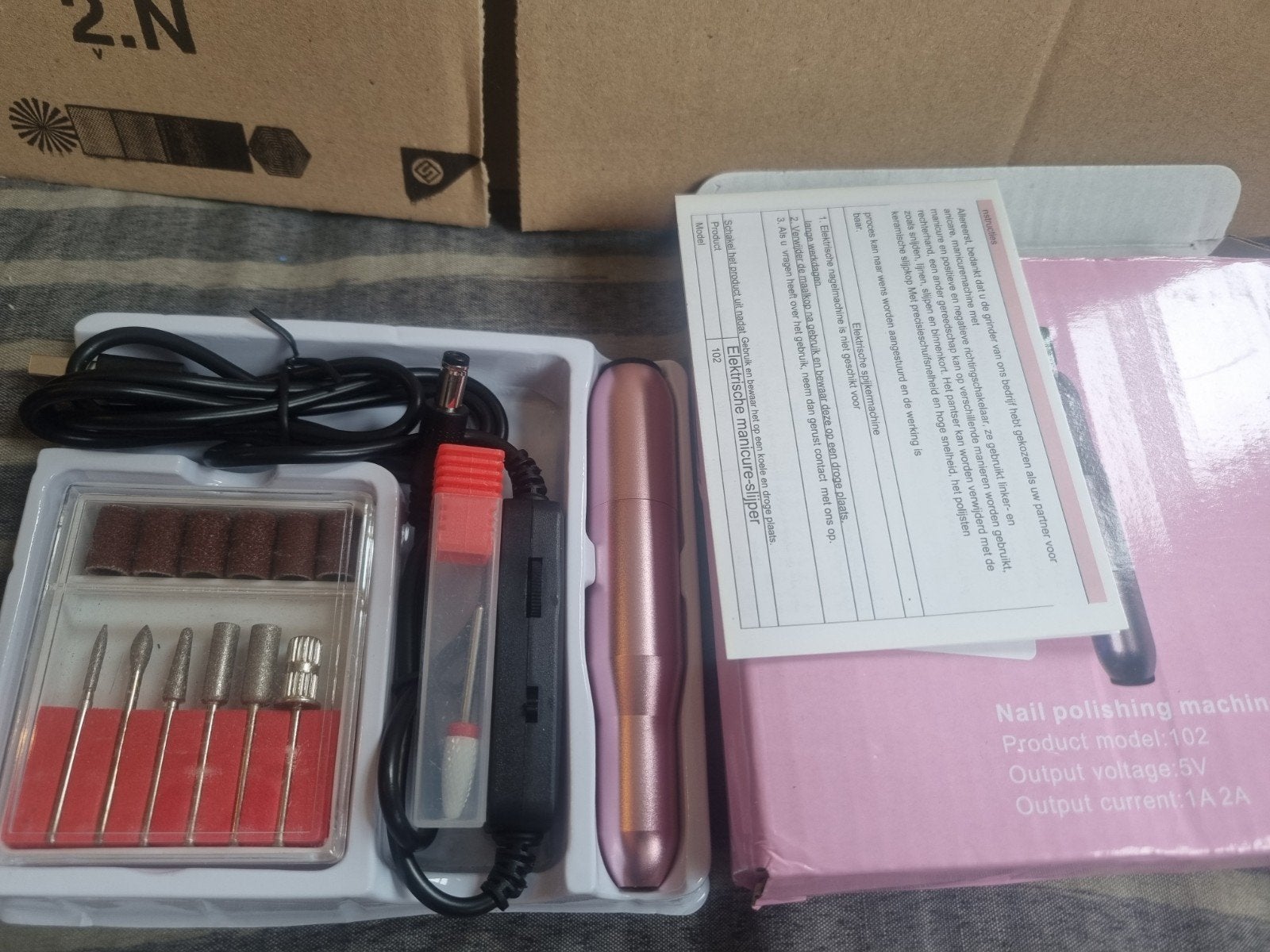 Roze Elektrische Manicure/Pedicureset - Model 102, Ophalen of Verzenden, Nieuw, Overige typen