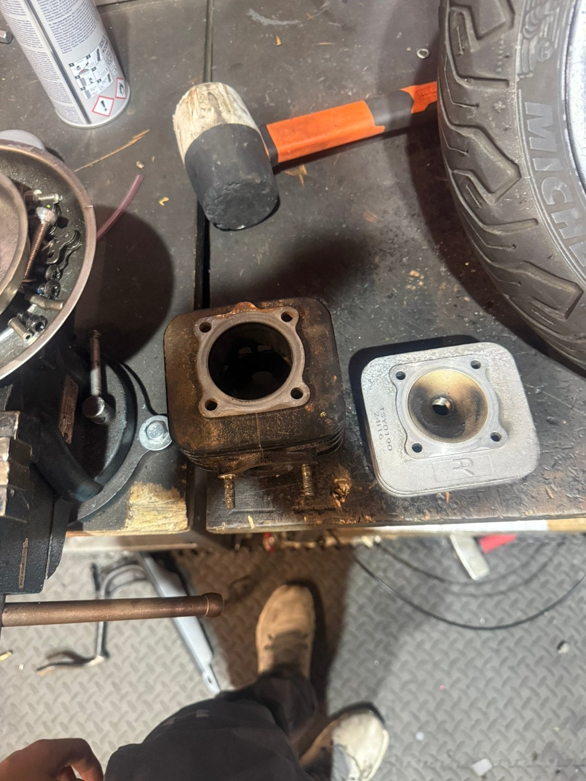 50cc 2takt cillinder en cillinderkop, Ophalen, Gebruikt, Cilinder