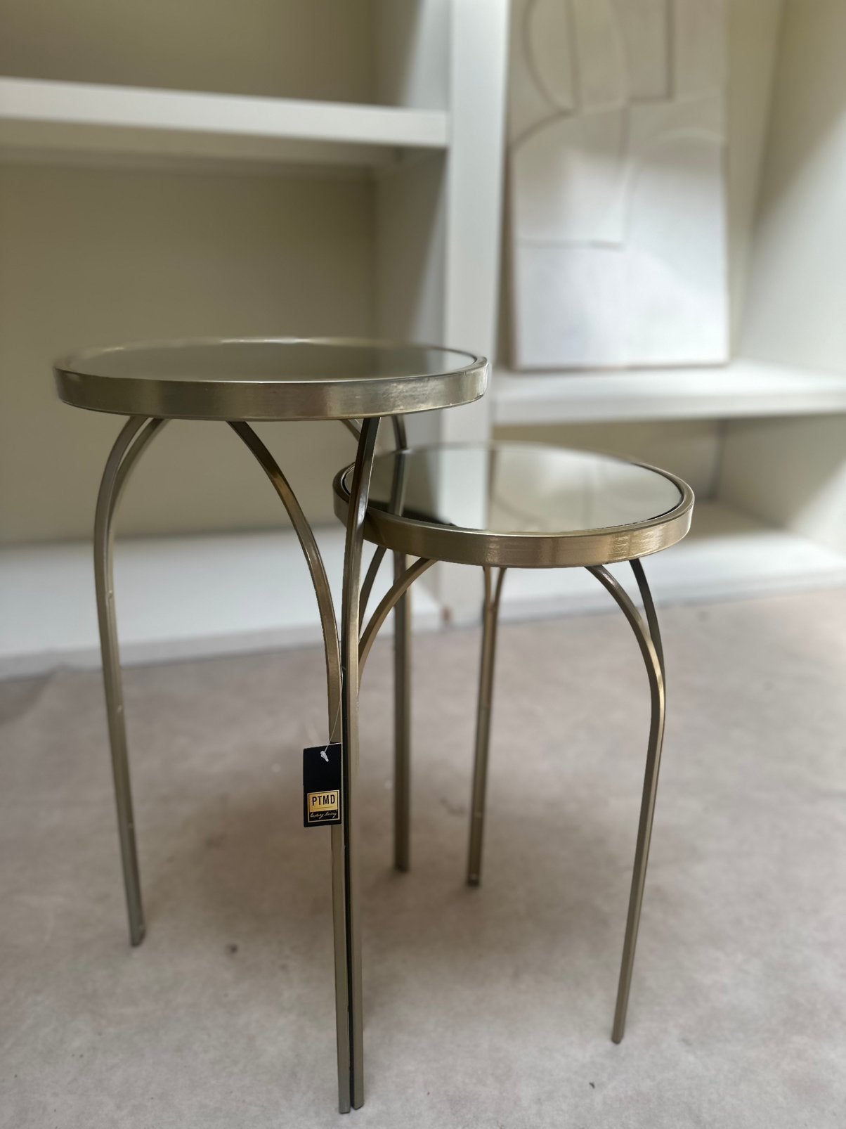 PTMD Bijzettafel setje messing, 45 tot 60 cm, Minder dan 55 cm, Metaal of Aluminium, Rond