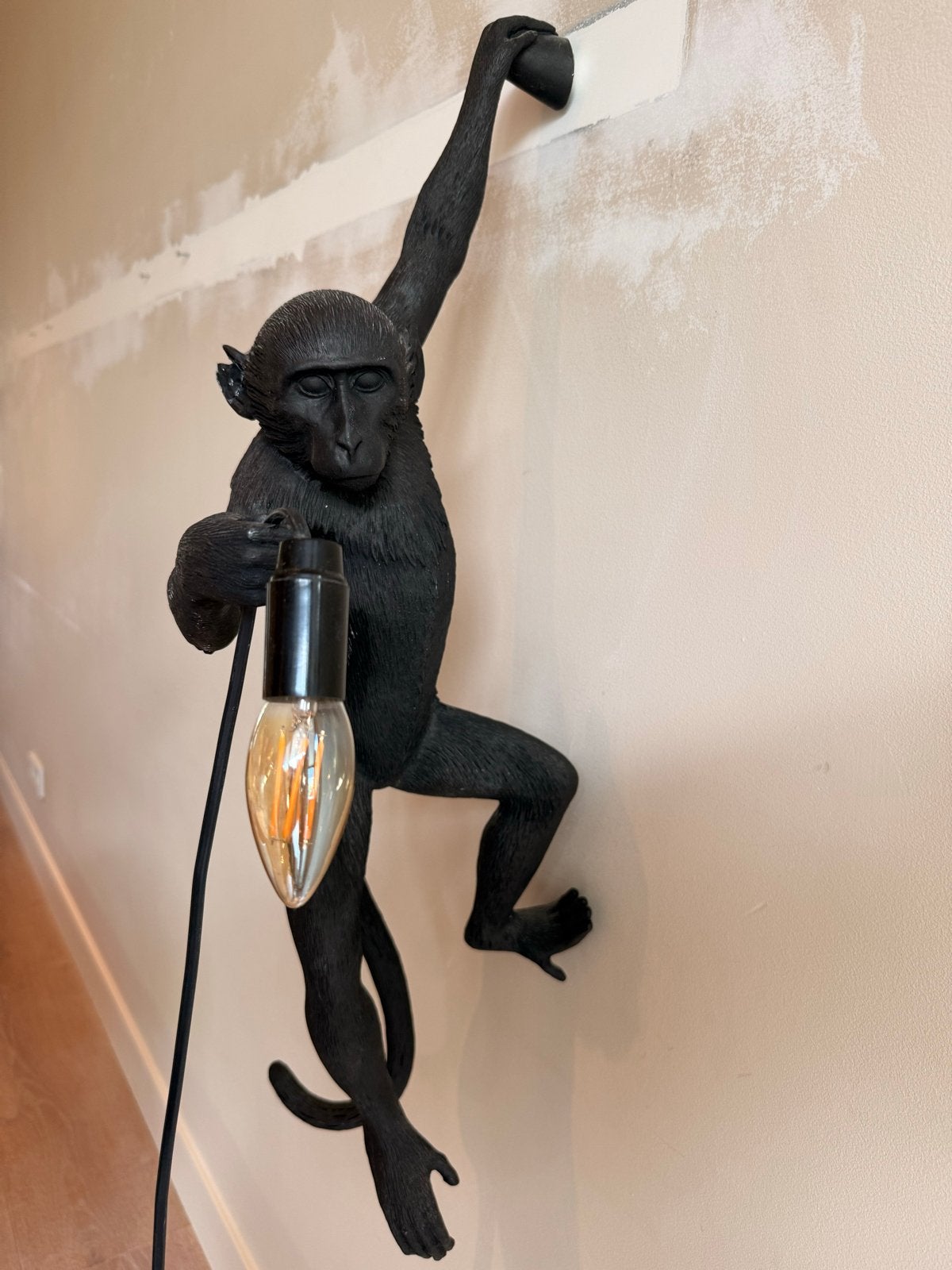 Seletti Aap Wandlamp 80 cm - Kleine beschadiging oor, Ophalen, Overige merken, Gebruikt, Kunststof