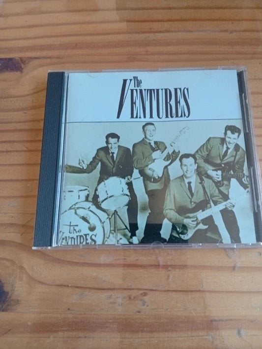 Cd the ventures, Ophalen of Verzenden, Zo goed als nieuw