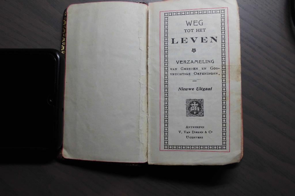 Weg tot het leven, verzameling van gebeden…, Ophalen of Verzenden, Gelezen, Christendom | Katholiek
