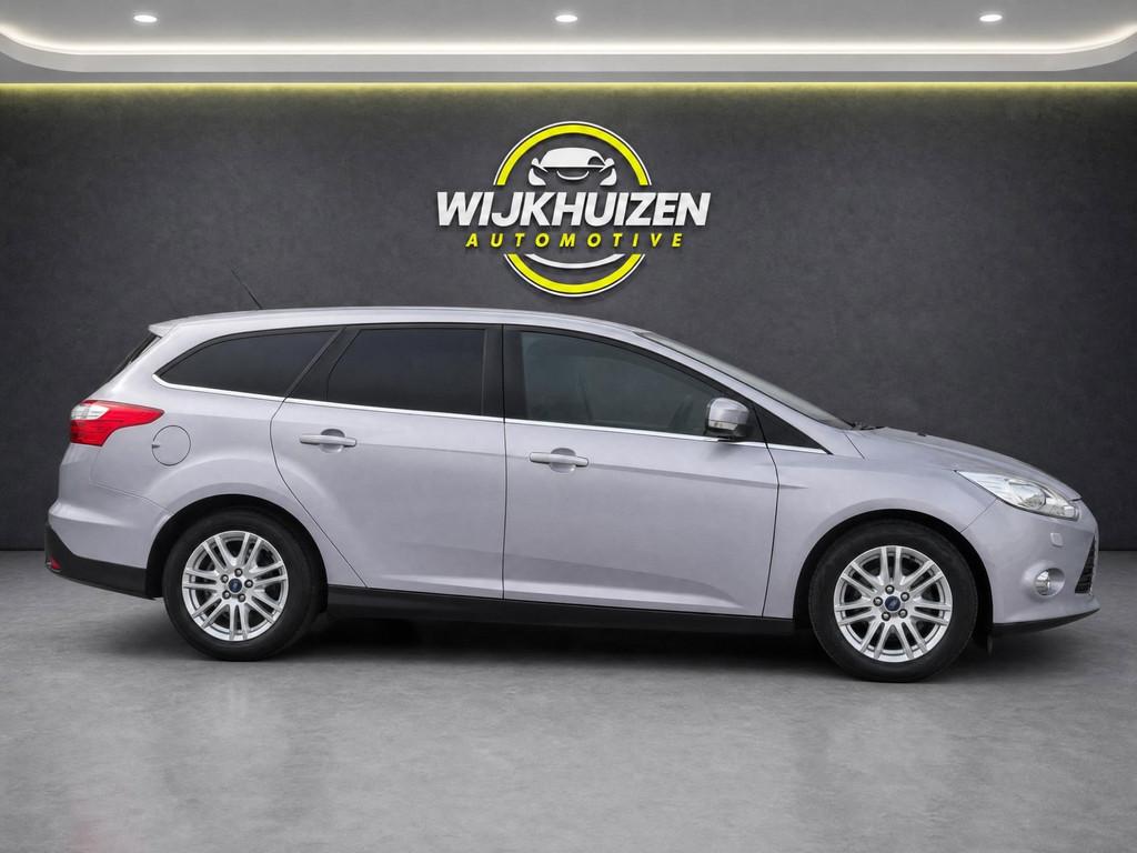 Ford Focus Wagon 1.6 TI-VCT Titanium Automaat met Climate !, Gebruikt, Zwart, 4 cilinders, Origineel Nederlands