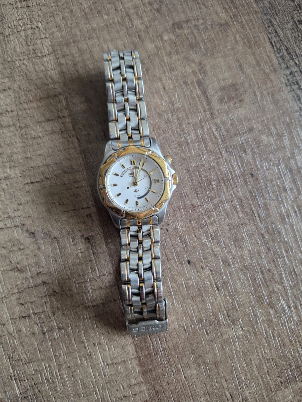 Seiko Dameshorloge - Tweekleurig Staal met Gouden Accenten, Polshorloge, Ophalen of Verzenden, Zo goed als nieuw, Seiko