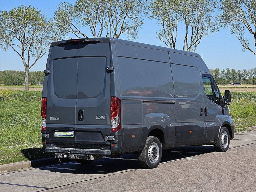IVECO DAILY 35S18 ac automaat euro6, Automaat, Gebruikt, Euro 6, Iveco