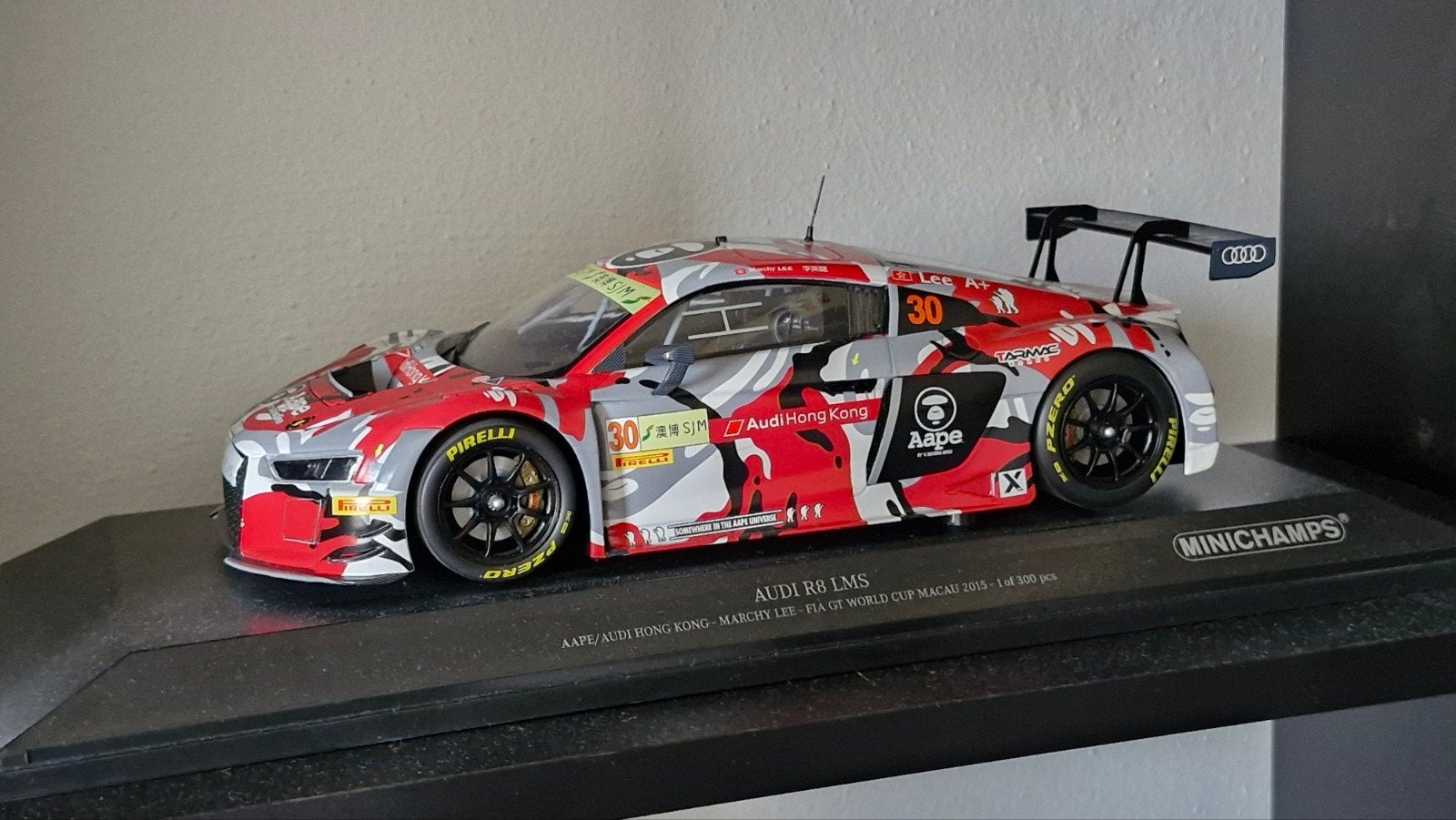R8 v10 hong kong lms, Ophalen of Verzenden, Zo goed als nieuw, Auto, MiniChamps