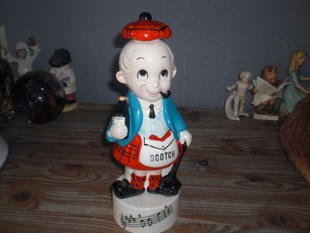 stenen wiskey fles met muziek, 30 cm hoog (vaderdag?), Antiek en Kunst, Curiosa en Brocante, Ophalen of Verzenden
