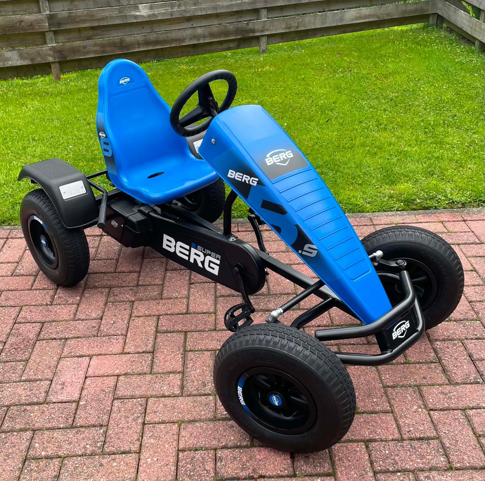 BERG XL B.SUPER BLUE BFR demo model, Ophalen, Zo goed als nieuw, Berg, Vrijloopautomaat
