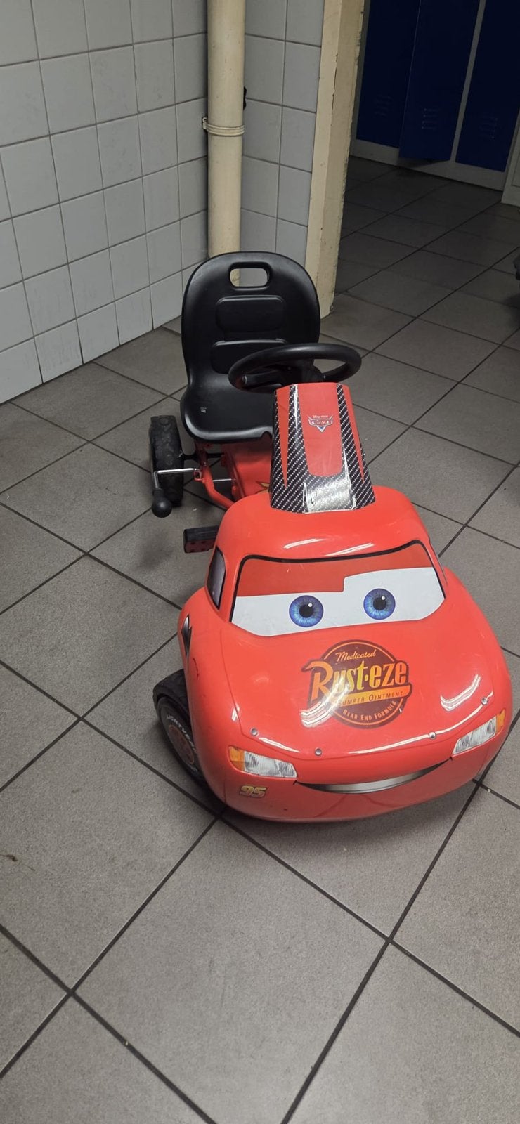 Cars skelter