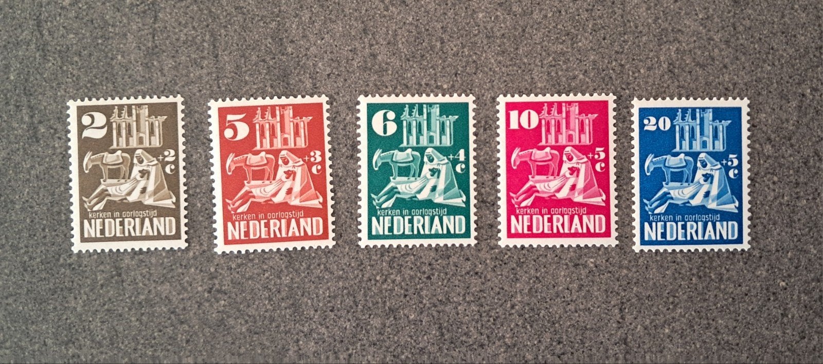 nvph 556-560 Kerken in oorlogstijd - 1950 postfris, Ophalen of Verzenden, Na 1940, Postfris